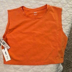 Women’s TNA cropped fitted tank. NWT
